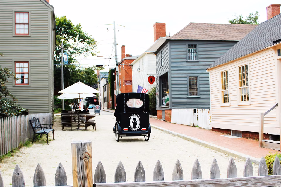 Strawbery Banke Museum · Historic streetscape and shop