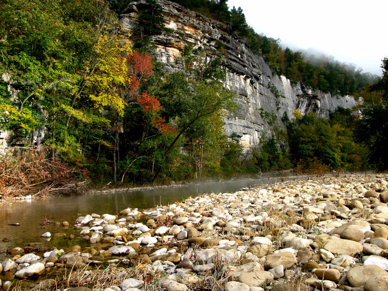 Buffalo River · Autumn cliffs and riverbanks