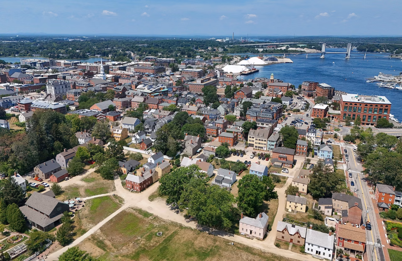Portsmouth · The streets and buildings of port city neighborhoods